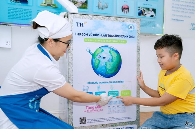 Chương trình “Thu gom vỏ hộp, lan tỏa sống xanh” 2023 thúc đẩy thông điệp bảo vệ môi trường (18/08/2023)
